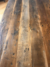 Charger l&#39;image dans la galerie, L&#39;Irremplaçable
